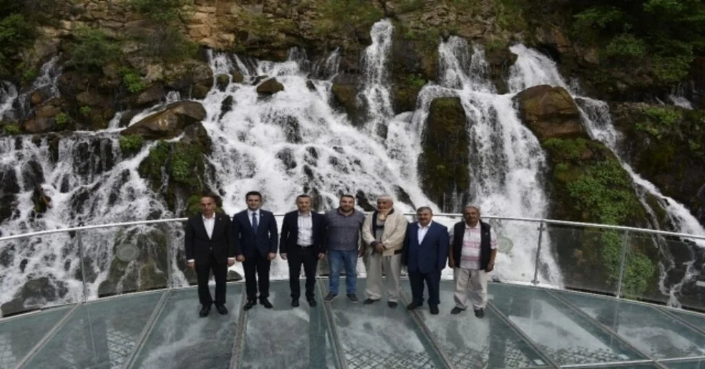 Vali Taşbilek Tomara Şelalesini Gezdi, Manzaraya Hayran Kaldı