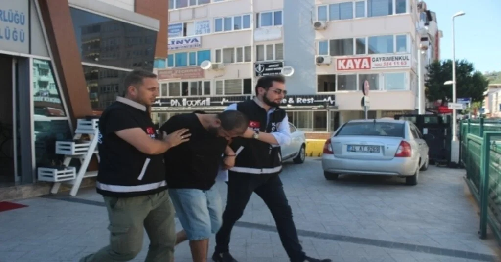Yabancı Uyruklu Kadınlara Silah Zoruyla Fuhuş Yaptıran Şahıs Tutuklandı