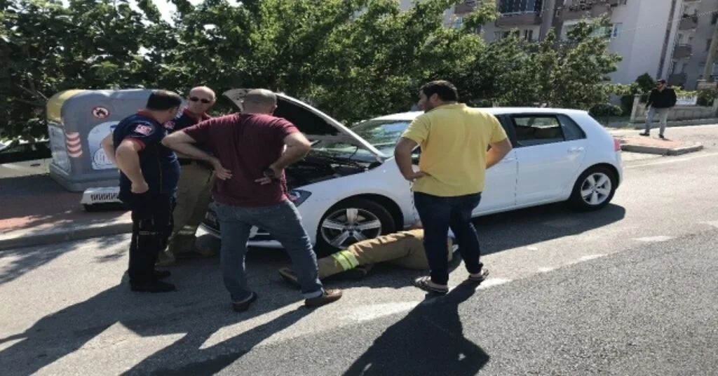 Yavru Kedi Araç Motorunda 45 Kilometre Yolculuk Yaptı