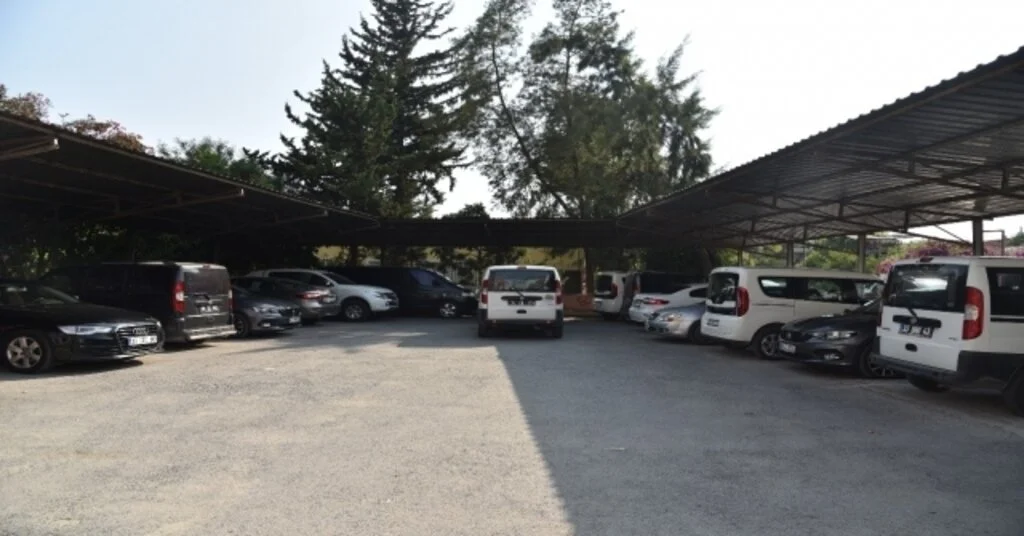 Yılmaz, Başkan Yardımcıları Ve Müdürlerin Makam Araçlarını Havuza Çekti