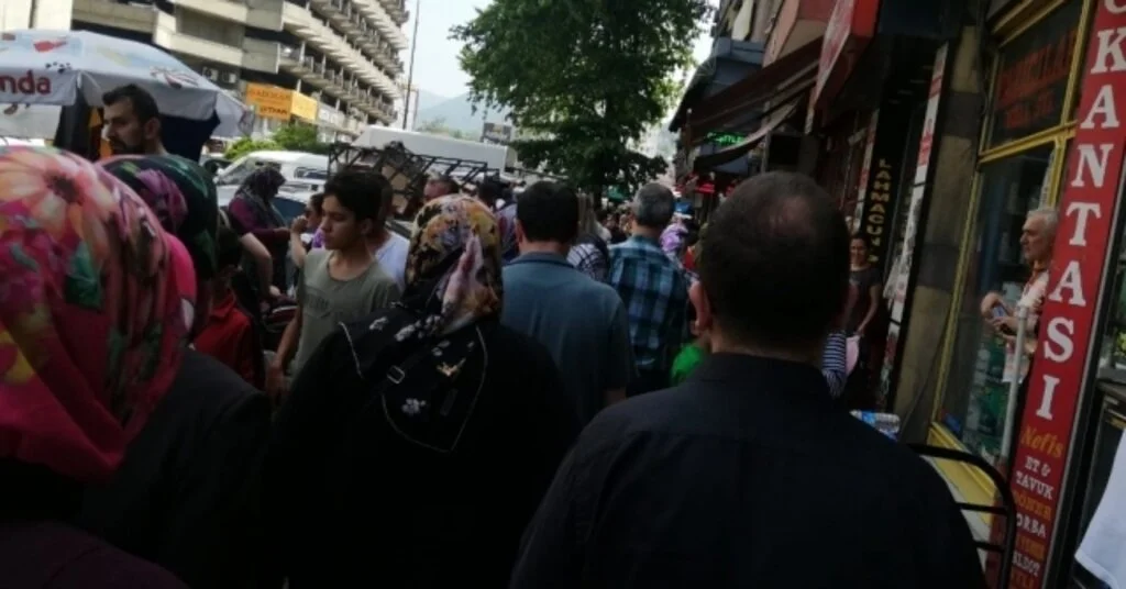 Zonguldakta Bayram Alışverişi Yoğunluğu