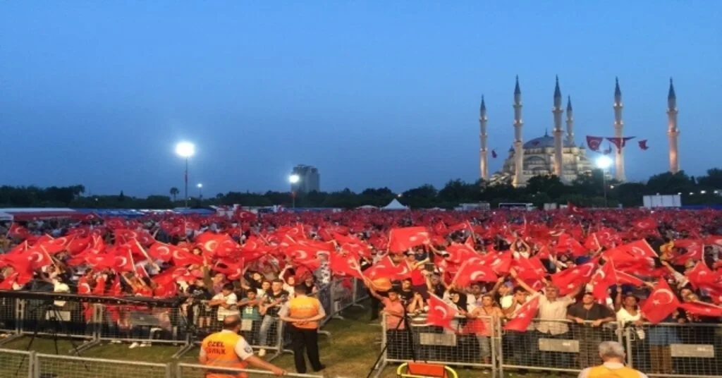 15 Temmuz Demokrasi Ve Milli Birlik Gününe 35 Bin Adanalı Katıldı