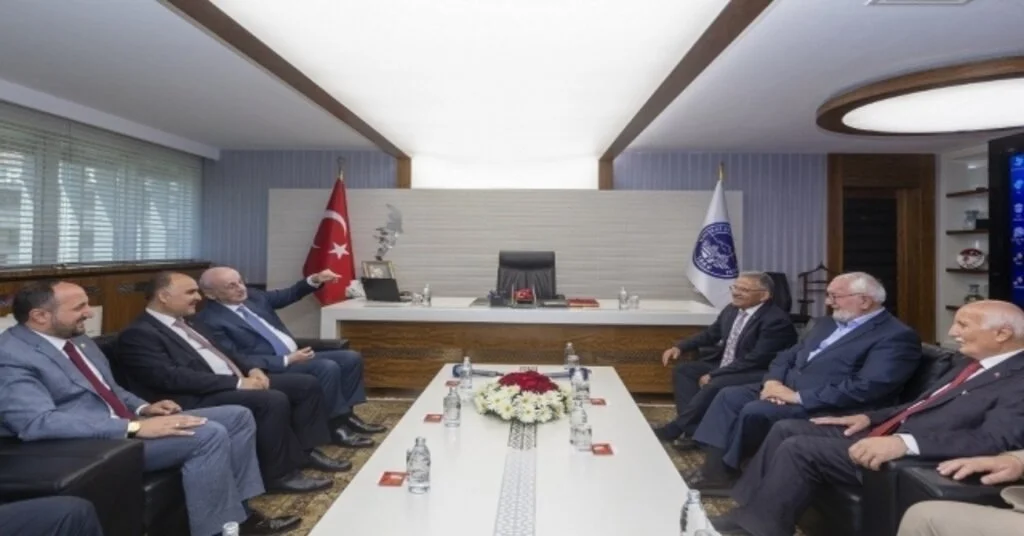 26. Dönem Tbmm Başkanı İsmail Kahraman, Başkan Büyükkılıçı Ziyaret Etti