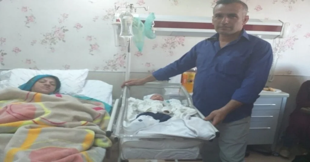 26 Yıl Sonra 15 Temmuzda Doğan Bebeklerine Ömer Halis İsmini Verdiler