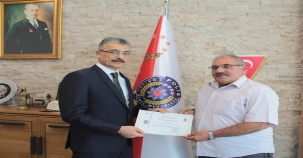 32 Yıllık Bekçi Emekli Oldu