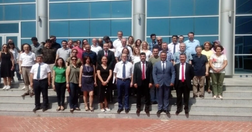 Adü Veteriner Fakültesi Dekanı Cavit Kum Oldu