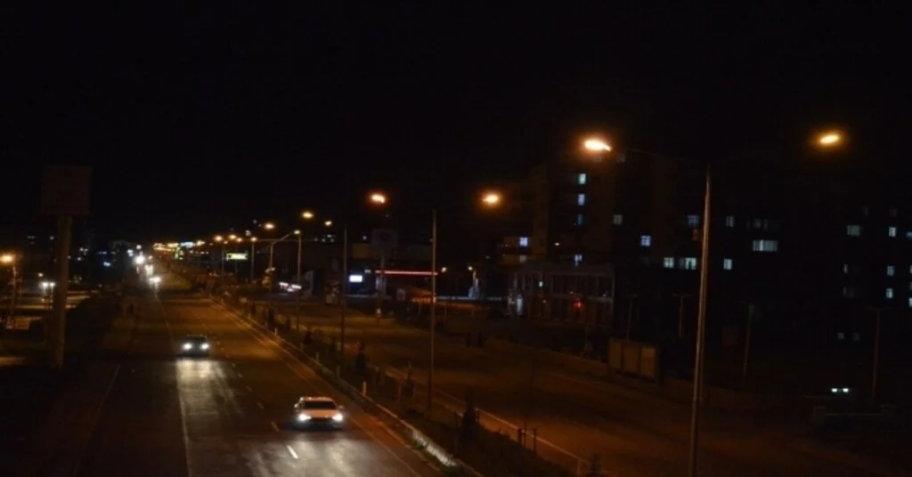 Ağrıda Yanmayan Sokak Lambası Kalmayacak
