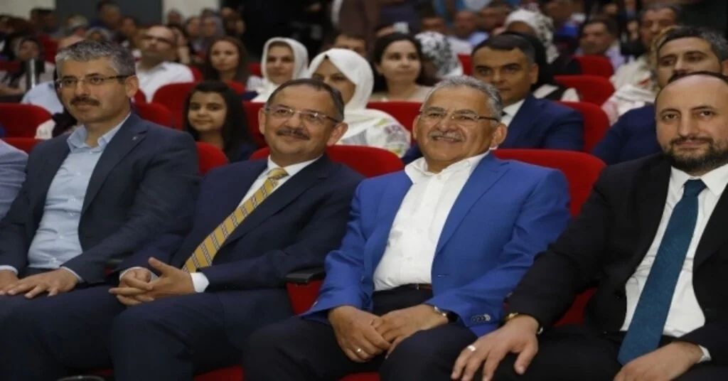 Ak Parti Genel Başkan Yardımcısı Özhaseki, Dedikodulara Cevap Verdi
