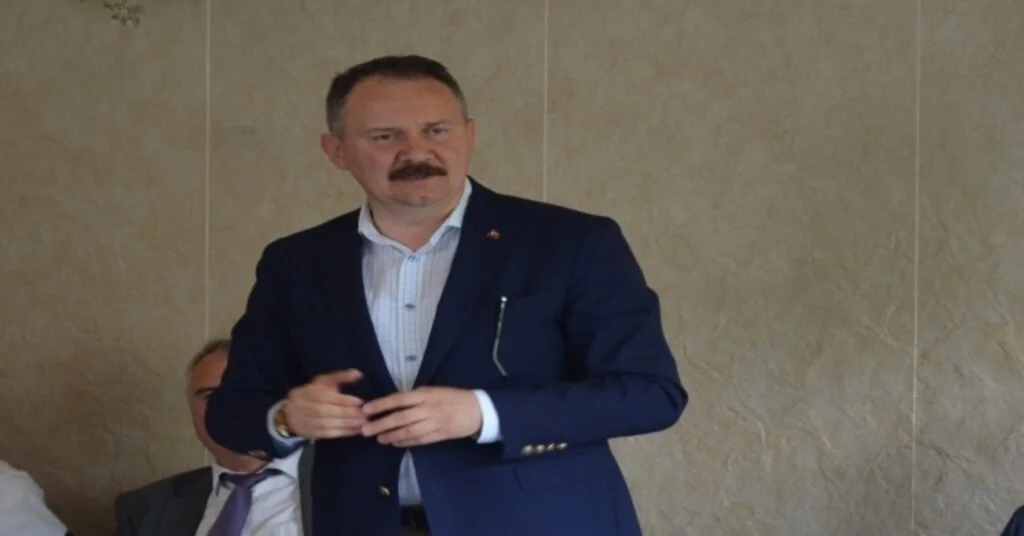 Ak Parti İl Başkanı Özcan Gazetecilerin Gününü Tebrik Etti