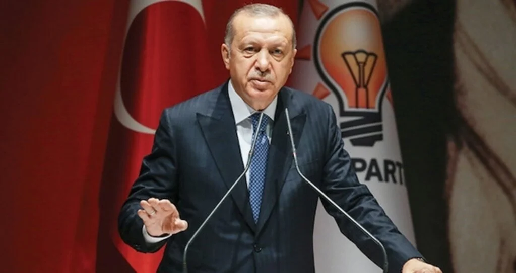 AK Parti'de küskünler harekatı 