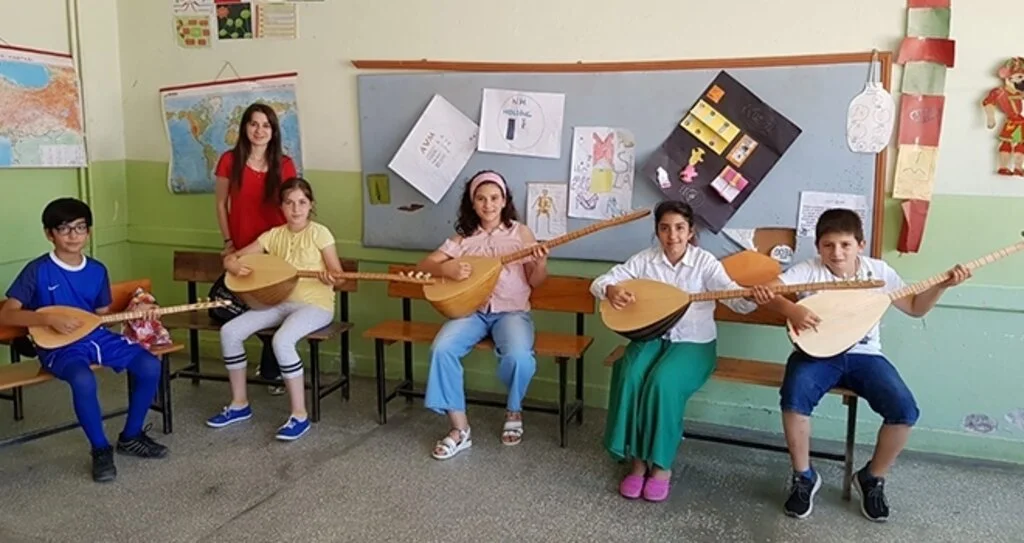  Alaçam'da Bağlama Kursu