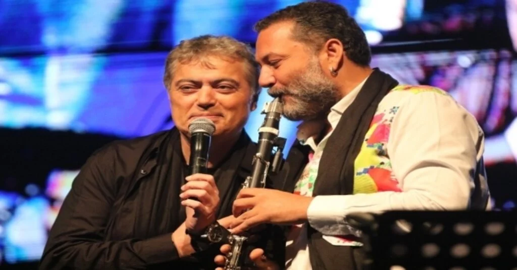Alanyada Hüsnü Şenlendirici Ve Cengiz Kurtoğlu Rüzgarı