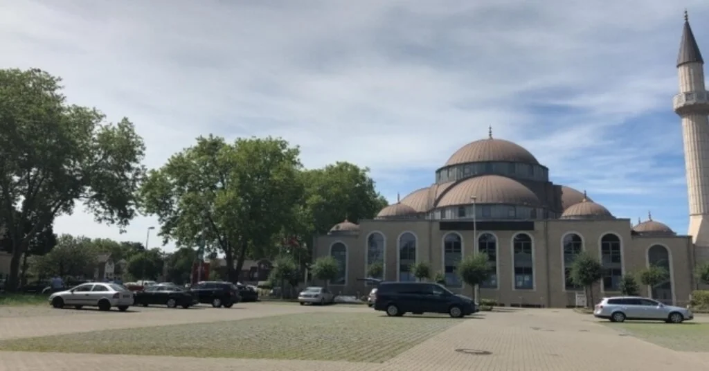 Almanyada Bir Camiye Daha Tehdit Mektubu Gönderildi