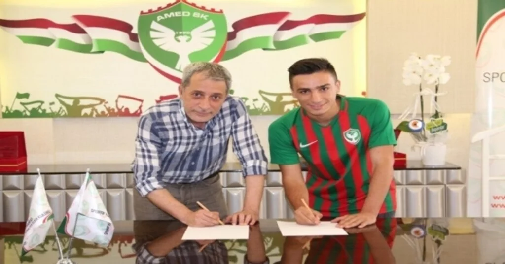 Amed Sportif Faaliyetler Muhlisin Sözleşmesi Uzattı