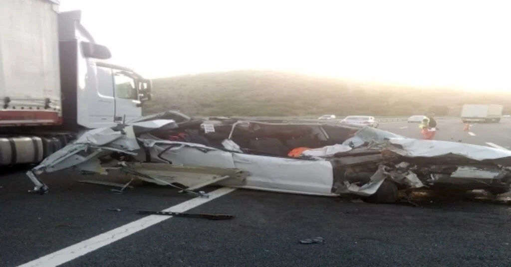 Ankarada Trafik Kazası: 1 Ölü, 1 Yaralı