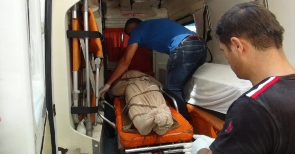 Antalyada Kenyalı Turist Yatağında Ölü Bulundu