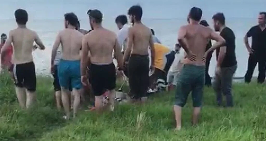 Arkadaşını kurtarmak isterken kendi boğuldu
