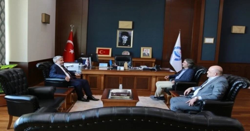 Asü, Akademik Olarak Hızla İlerliyor