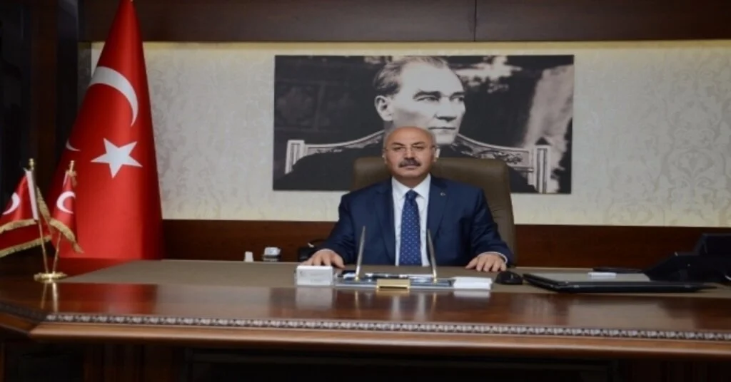 Aydın Valisi Yavuz Selim Köşgerin 15 Temmuz Mesajı