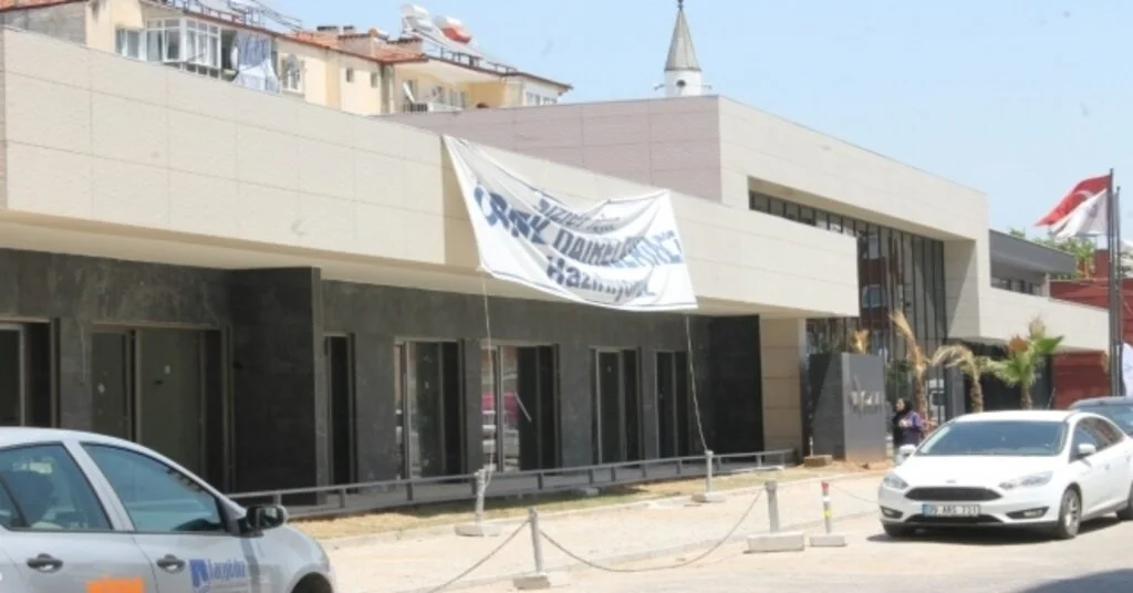 Aydının Büyük Projesine Mühürleme Ve Yıkım Kararı