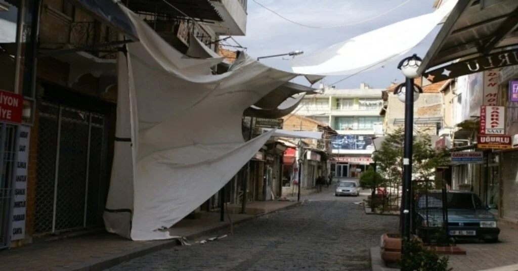 Aydının Doğu İlçelerinde Fırtına Bekleniyor