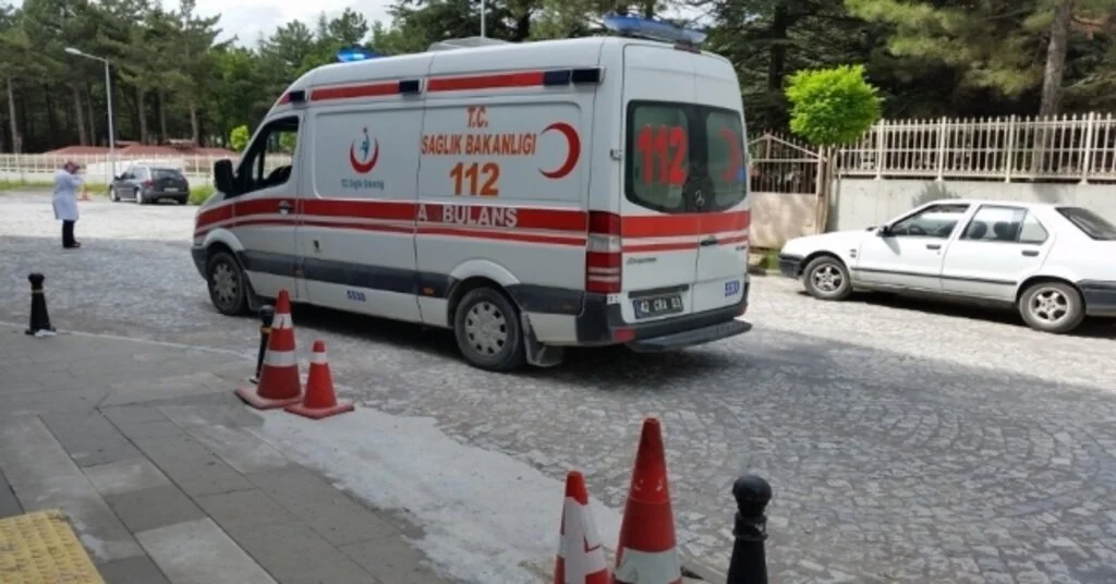 Balkondan Düşen 4 Yaşındaki Çocuk Yaralandı
