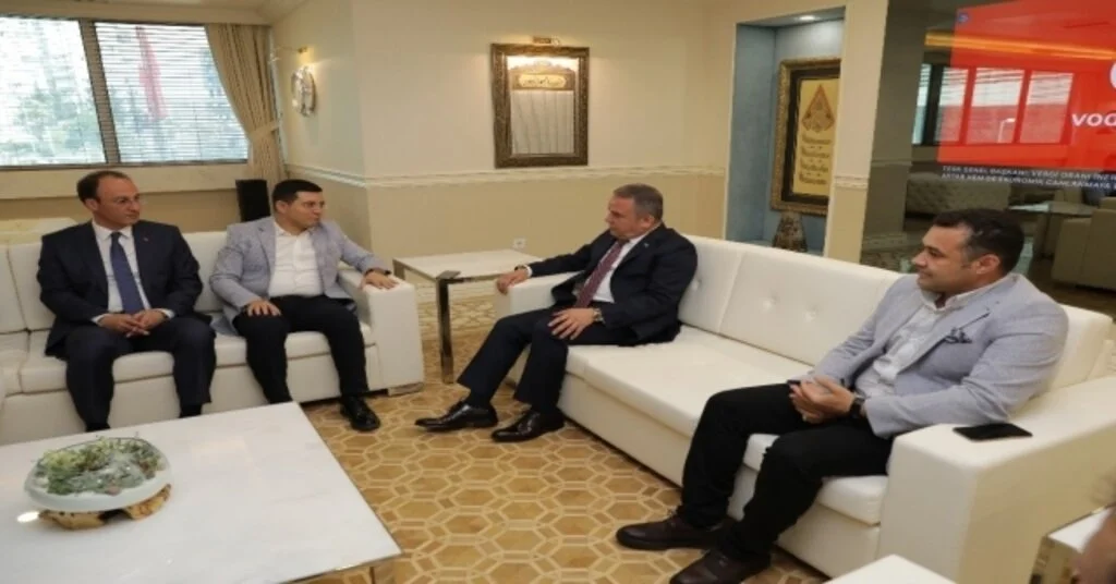 Başkan Böcek, Tütüncüyü Ağırladı
