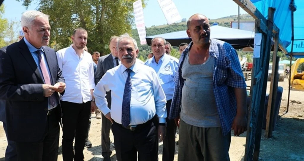 Başkan Demirtaş: İlkadım'a Yeni Yapılan 27 Dönümlük Kurban Satış Yerini Gezdi