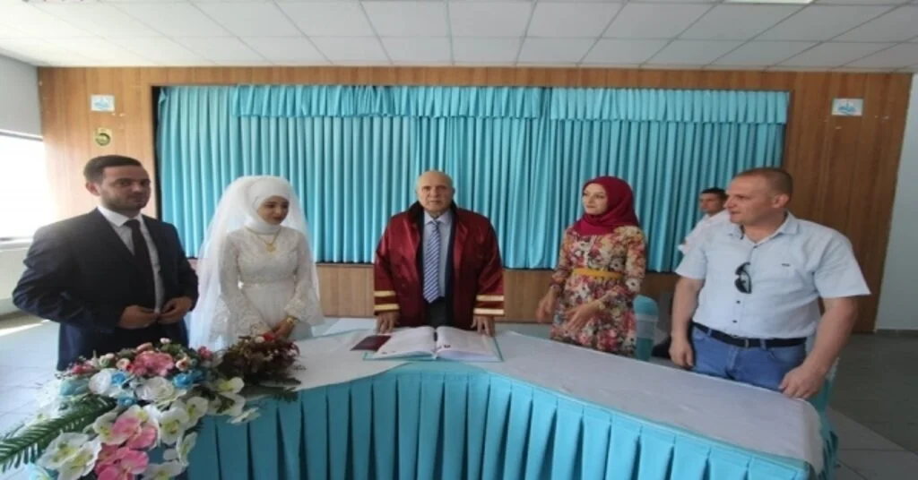 Başkan Pekmezci, İki Çiftin Nikahını Kıydı