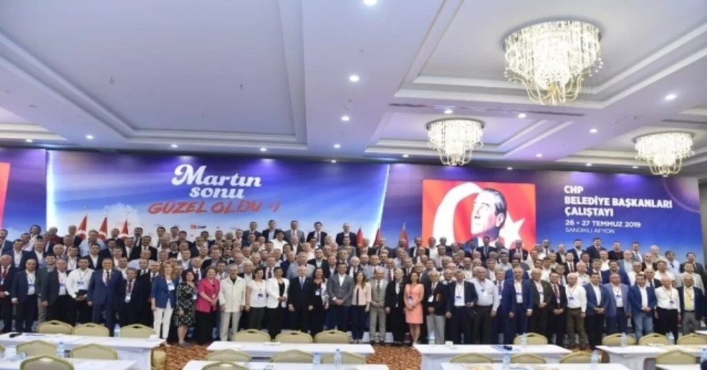 Başkan Şahin, Chp Belediye Başkanları Çalıştayına Katıldı