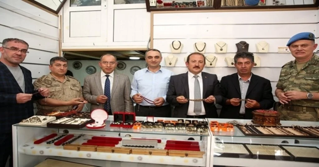 Bayburt Kehribarının İlk Ürünleri Piyasaya Sunuldu