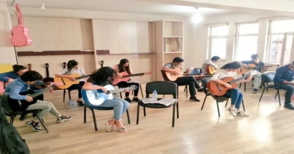 Belediyenin Yaz Kurslarına Büyük İlgi