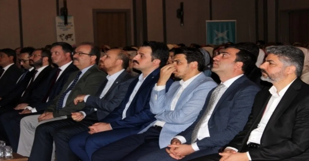 Bilal Erdoğan: “Mülteci Yardımları Siyaset Malzemesi Haline Getirilmeye Çalışılıyor”