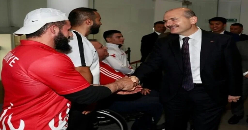 Bilek Güreşçilerinden 2 Gümüş 1 Bronz Madalya