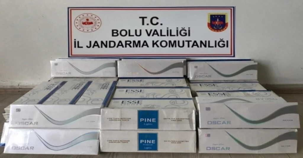 Boluda Yolcu Otobüsünde Kaçak Sigara Ve Uyuşturucu Yakalandı