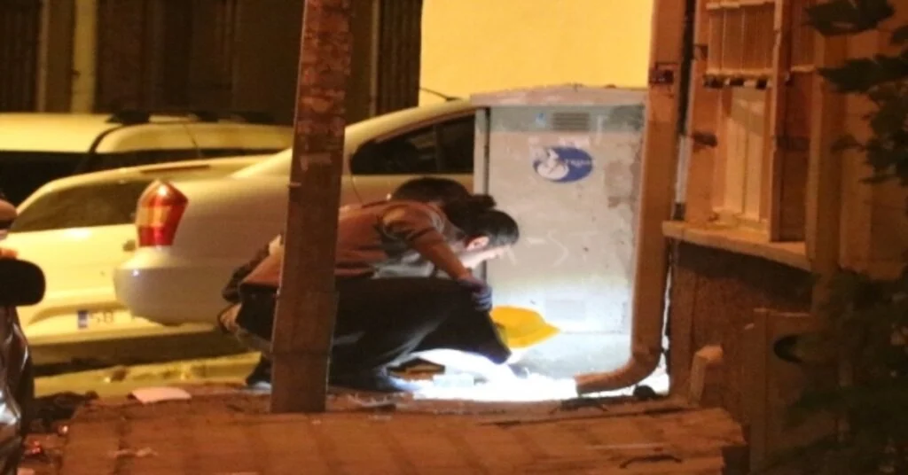 Bomba Süsü Verilmiş Paket Polisi Alarma Geçirdi