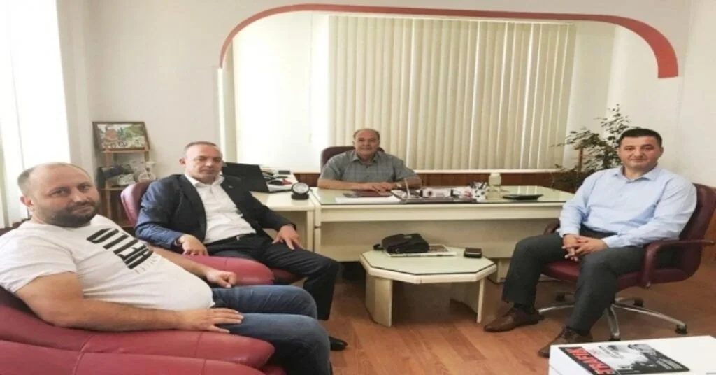 Burhaniyede Kaymakam Öner, Ziyaretlerine Devam Ediyor