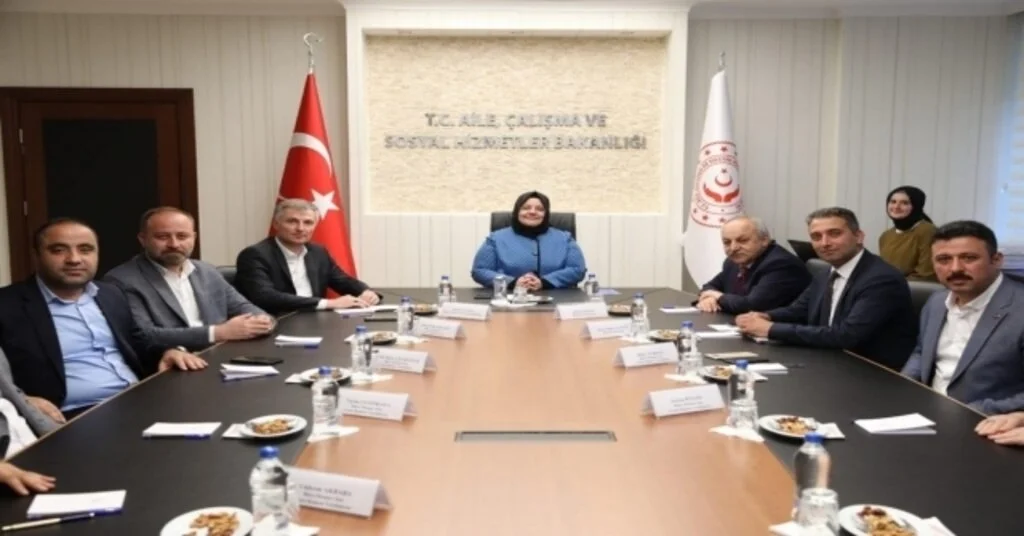 Büro Memur-Senden Çalışma Bakanı Selçuka Ziyaret