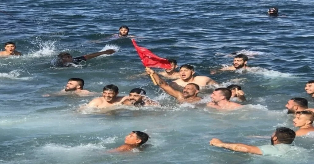 Çanakkalede 10 Yıl Aradan Sonra Yağlı Direk Yarışması