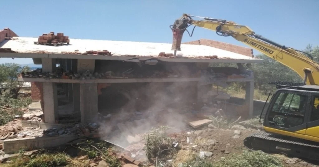 Çanakkalede Kaçak Yapıların Yıkımına Başlandı