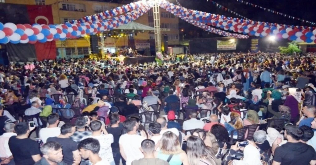 Çemişgezekte Dut Ve Peynir Festivali  Sona Erdi