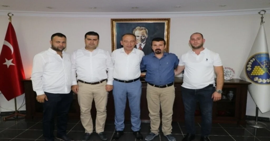 Chpli Başkanlardan Cumhurbaşkanına Küfürlü Paylaşımlara Tepki
