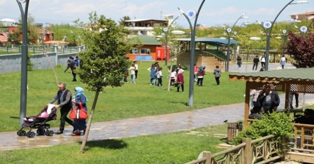 Çınar Parka Yoğun İlgi