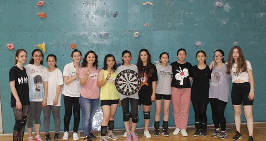 DART’TA HEDEF BÜYÜTTÜLER
