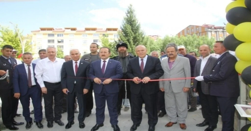 Dede Korkut El Sanatları Ve Yöresel Ürünler Panayırı Açıldı