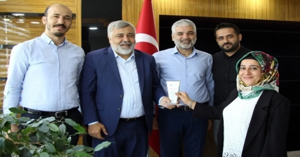 Dicle Elektrik Başarılı Personelini Ödüllendirmeye Devam Ediyor