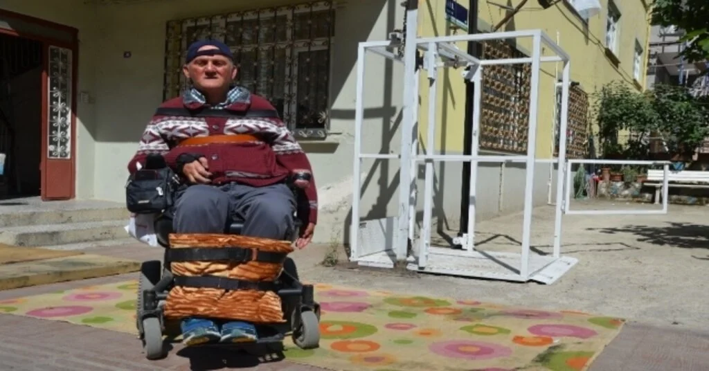 Doktorlar ‘Yaşayamaz Dedi, Bir Asansör Hayatını Değiştirdi