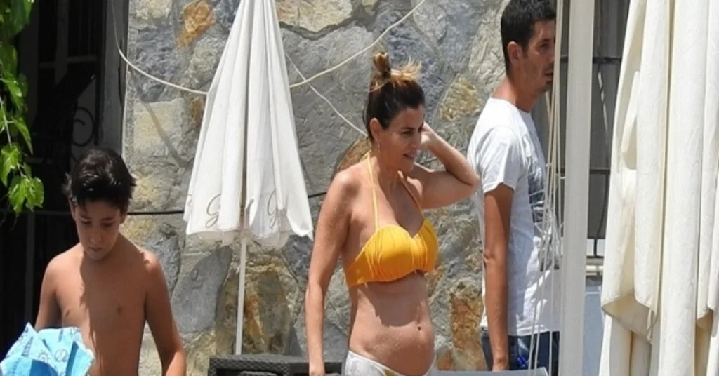 Ece Vahapoğlunun Bebeğinin Cinsiyeti Belli Oldu