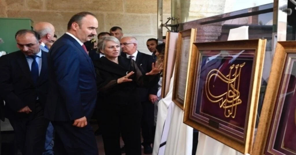 ‘Edirnede Yaşamış Osmanlı Padişah Tuğraları Sergisi Açıldı