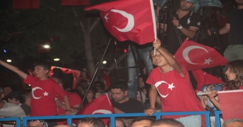 Elazığda 15 Temmuz Demokrasi Ve Milli Birlik Günü